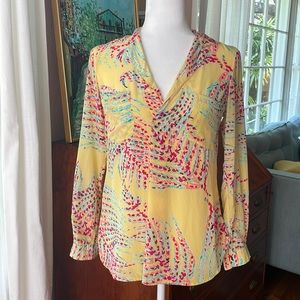 Lilly Pulitzer yellow patterned silk blouse xs